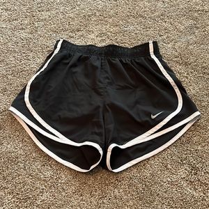 USED Nike DRI-FIT Shorts, Women XS